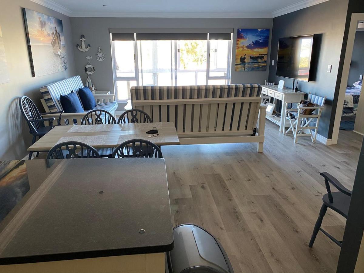 ג'פריס ביי Modern Apartment Walking Distance To Main Beach Restaurants And Other Amenities מראה חיצוני תמונה