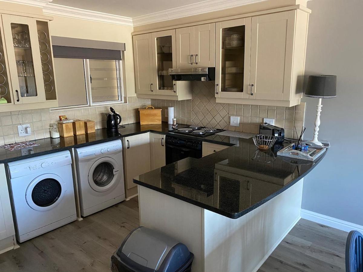 ג'פריס ביי Modern Apartment Walking Distance To Main Beach Restaurants And Other Amenities מראה חיצוני תמונה