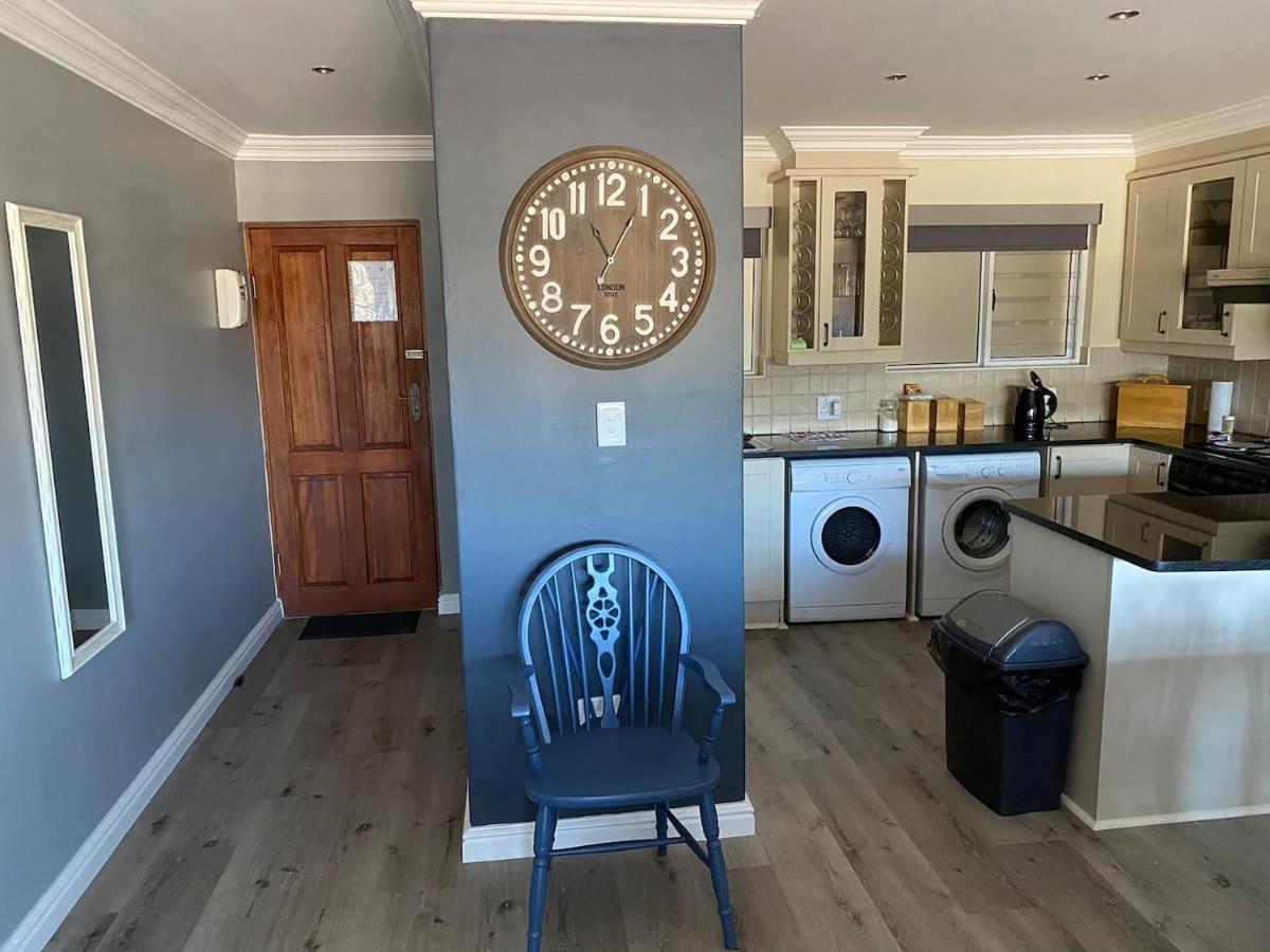 ג'פריס ביי Modern Apartment Walking Distance To Main Beach Restaurants And Other Amenities מראה חיצוני תמונה