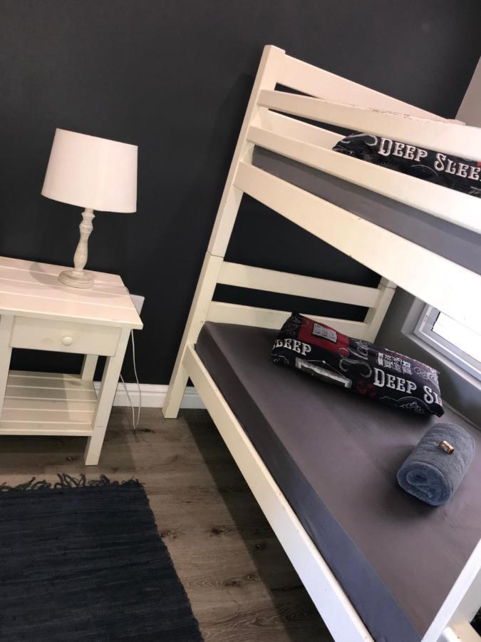 ג'פריס ביי Modern Apartment Walking Distance To Main Beach Restaurants And Other Amenities מראה חיצוני תמונה