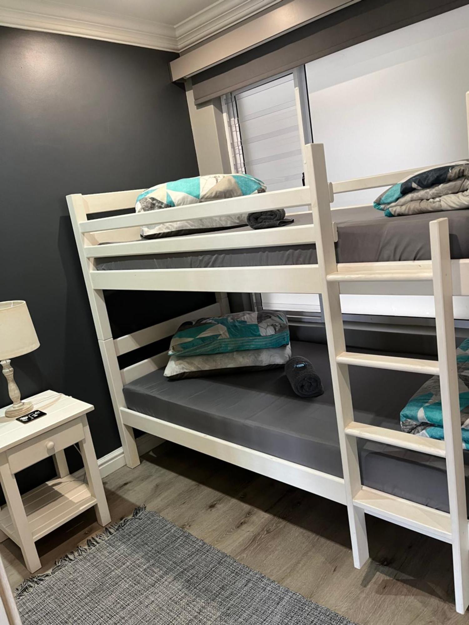 ג'פריס ביי Modern Apartment Walking Distance To Main Beach Restaurants And Other Amenities מראה חיצוני תמונה