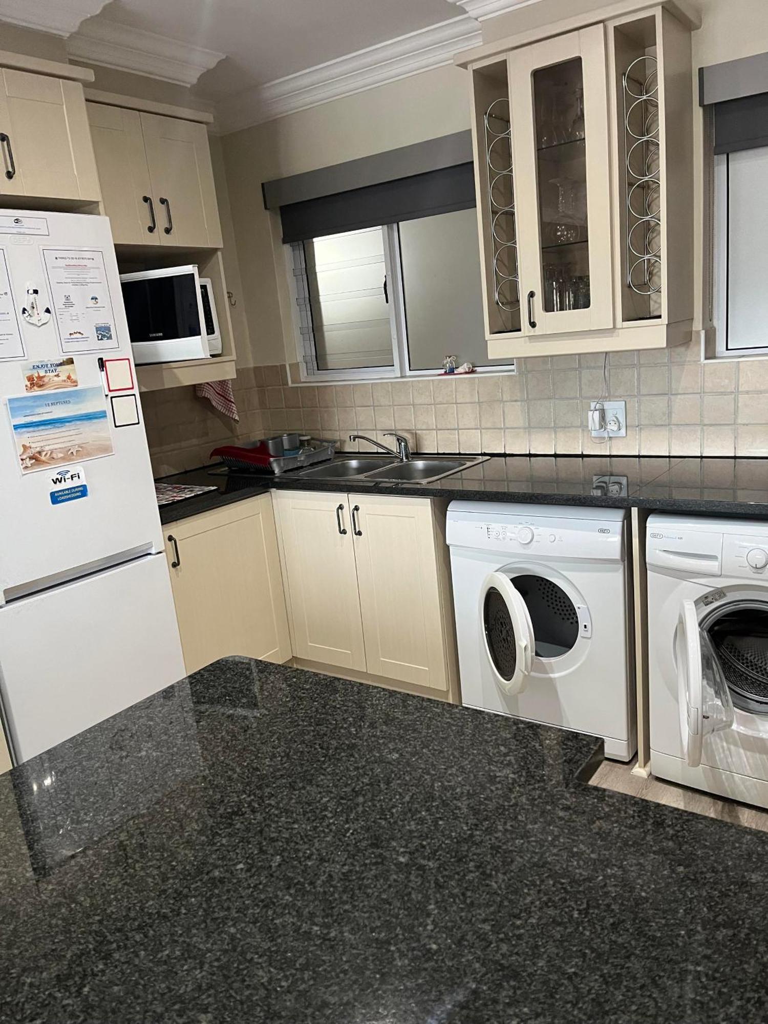 ג'פריס ביי Modern Apartment Walking Distance To Main Beach Restaurants And Other Amenities מראה חיצוני תמונה